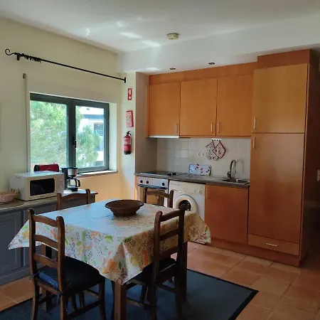 Marina Park - Martine Et Thierry *