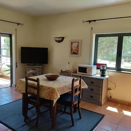 Marina Park - Martine Et Thierry *